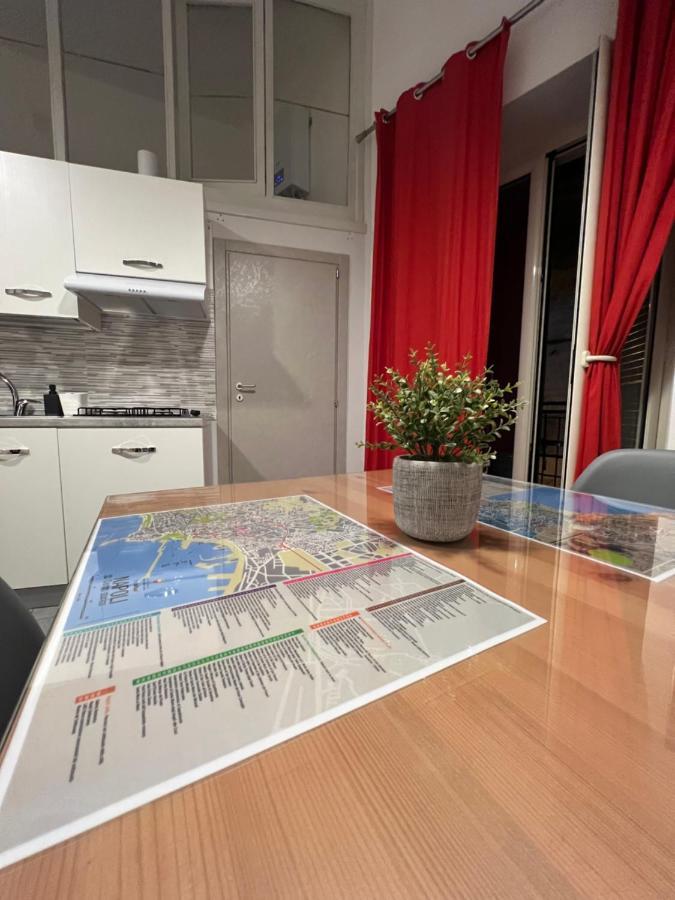Appartamento Punto Feliz Holiday House Napoli Esterno foto