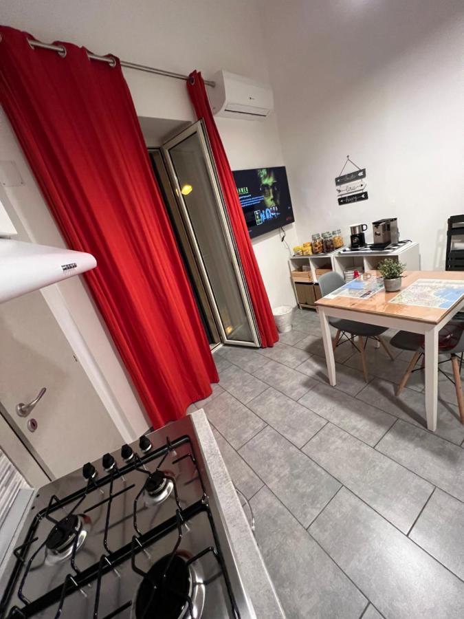 Appartamento Punto Feliz Holiday House Napoli Esterno foto